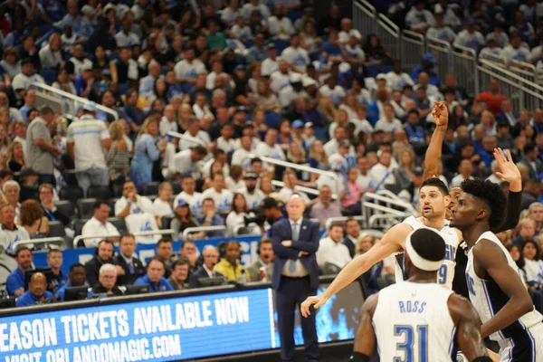 Orlando Magic Gospodarze Toronto Rapters Podczas Pierwszej Rundy Playoff Nba — Zdjęcie stockowe