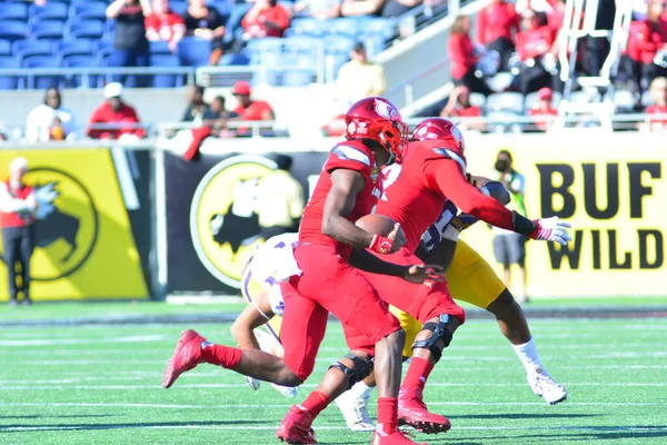 Lsu Enfrenta Louisville Durante 71St Citrus Bowl Camping World Stadium — Fotografia de Stock