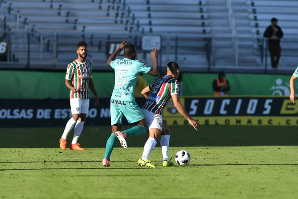 Fluminense Gegen Barcelona Während Des Florida Cup Spectrum Stadium Januar — Stockfoto