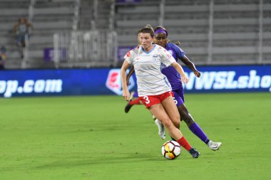 Orland Pride, 25 Ağustos 2018 'de Orlando Florida' daki Exploria Stadyumu 'nda Chicago Red Stars' a ev sahipliği yapıyor..  