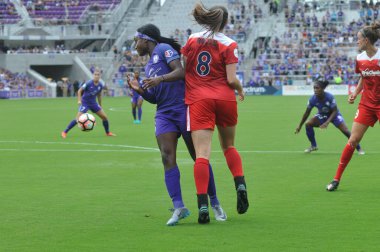 Orlando Pride 22 Nisan 2017 'de Orlando City Stadyumu' nda Washington Spirit 'e ev sahipliği yaptı..  