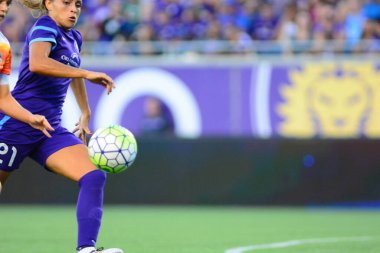 Orlando Pride sunucusu Houston Dash 23 Haziran 2016 'da Orlando Florida' daki Dünya Kampı Stadyumu 'nda..