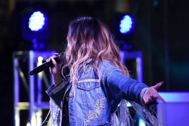 Şarkıcı Ally Brooke Maç Sonrası Konseri Pepsi tarafından 29 Şubat 2020 tarihinde Florida Exploria Stadyumu 'nda sunulmuştur..  