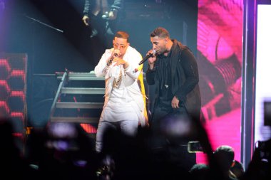 Baba Yankee ve Don Omar 7 Ağustos 2016 'da Orlando Florida' daki Amway Center 'da konser verdiler..  