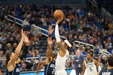 Orlando Magic 28 Şubat 2020 tarihinde Orlando Florida 'da Amway Center' da Minnesota Timberwolves 'a ev sahipliği yapar..  