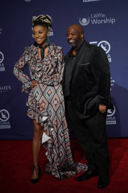 15 Ekim 2019 'da Nashville, Tennessee' deki Linbscome Üniversitesi 'nde verilen 50. GMA Dove Ödülleri sırasında kırmızı halı. 