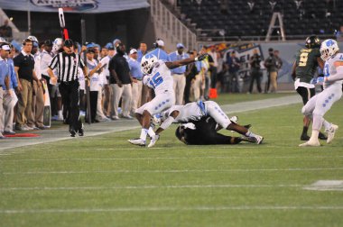 Kuzey Carolina 29 Aralık 2015 tarihinde Orlando Florida 'daki Kamp Dünya Stadyumu' nda oynanan Russell Atletizm Kupası 'nda Baylor ile karşılaşacak.. 