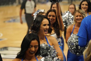 Orlando Magic 19 Nisan 2019 Cuma günü Orlando Florida 'daki Amway Arena' daki NBA Playoff 1 'de Toronto Rapçileri' ne ev sahipliği yapıyor.