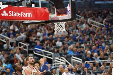 Orlando Magic, Orlando, Florida 'daki sezon açılışında Cleveland Cavaliers' ı Amway Center 'da ağırlıyor..