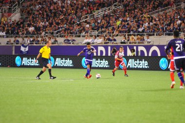 Orlando City SC, 8 Mayıs 2015 'te Florida' daki Kamp Dünyası Stadyumu 'nda Los Angeles Galaksisi' ne ev sahipliği yaptı.. 