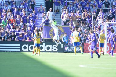 Orlando City 29 Nisan 2017 'de Orlando, Florida' daki Orlando City Stadyumu 'nda Colorado Rapids' e ev sahipliği yaptı.) 