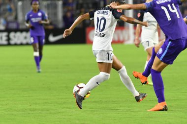 Orlando Pride, 23 Mayıs 2018 'de Orlando Florida' daki Exploria Stadyumu 'nda Kuzey Carolina Cesareti' ne ev sahipliği yapmaktadır..  