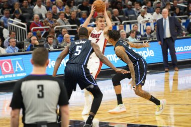 Orlando Magic 1 Şubat 2020 tarihinde Orlando Florida 'daki Amway Center' da Miami Heat 'e ev sahipliği yaptı.