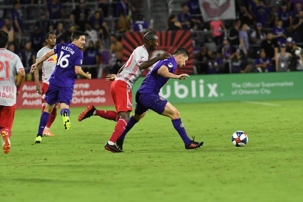 Orlando City 21 Temmuz 2019 tarihinde Florida, Orlando 'da Exploria Stadyumu' nda New York Red Bulls 'a ev sahipliği yaptı..