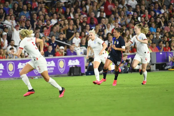 5 Mart 2020 'de Orlando Florida' daki Exploria Stadyumu 'nda düzenlenen 2020 SheBelieves Kupası' nda ABD - İngiltere Karşılaşması 