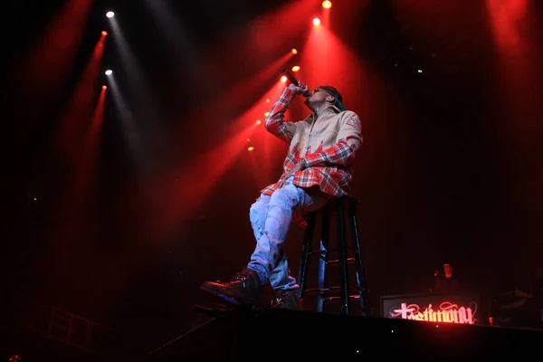 Singer Usher Виступає Amway Center Орландо Флориді Грудня 2014 Року — стокове фото