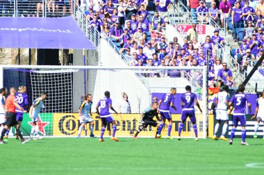 Orlando City SC, 6 Mart 2016 tarihinde Orlando Florida 'daki Citrus Bowl' da Real Salt Lake 'e ev sahipliği yaptı..