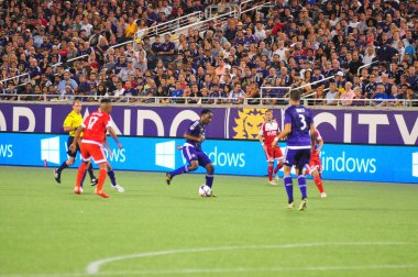 Orlando City SC, 8 Mayıs 2015 'te Florida' daki Kamp Dünyası Stadyumu 'nda Los Angeles Galaksisi' ne ev sahipliği yaptı..