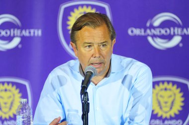 Orlando City SC, 8 Mayıs 2015 'te Florida' daki Kamp Dünyası Stadyumu 'nda Los Angeles Galaksisi' ne ev sahipliği yaptı.. 