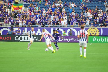 Orlando City SC, 15 Temmuz 2015 tarihinde Orlando Florida 'daki Kamp Dünyası Stadyumu' nda West Bromwich Albion 'a ev sahipliği yaptı..