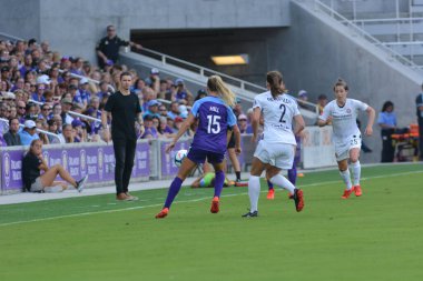 Orlando Pride 14 Nisan 2019 'da Orlando City Stadyumu' nda Portand Thorns 'a ev sahipliği yapıyor.