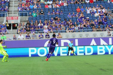 Orlando City, 24 Ağustos 2016 'da Orlando Florida' daki Kamp Dünyası Stadyumunda Toronto FC 'ye ev sahipliği yaptı..