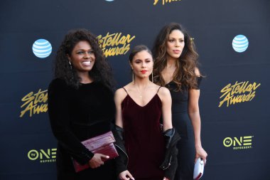 24 Mart 2018 Cumartesi günü Las Vegas 'taki Orleans Resort' ta düzenlenen 33. Yıldız Ödülleri Kırmızı Halı sırasında ünlüler.