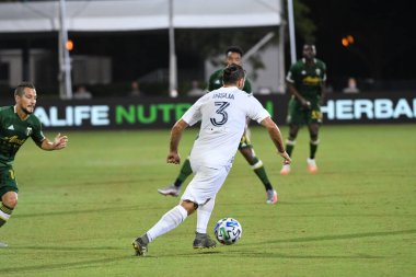 Los Angeles Galaksisi, 14 Temmuz 2020 'de Orlando Florida ABD' deki ESPN Vahşi Spor Dünyası 'nda düzenlenen MLS Sırt Turnuvası sırasında Portland Timbers ile karşı karşıya geldi.