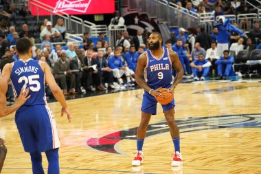 Orlando Magic 13 Ekim 2019 'da Florida, Orlando' daki Amway Center 'da Philadelphia 76ers' a ev sahipliği yaptı..  