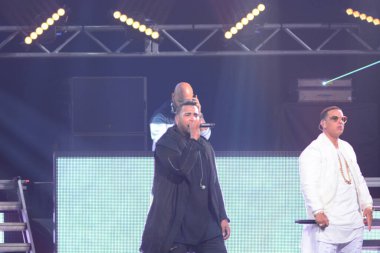 Baba Yankee ve Don Omar 7 Ağustos 2016 'da Orlando Florida' daki Amway Center 'da konser verdiler.. 