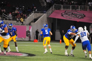 Georgia State, 19 Aralık 2015 tarihinde Orlando Florida 'daki Camp World Stadyumu' nda oynanan Cure Bowl maçında San Jose State ile karşılaşacak.. 