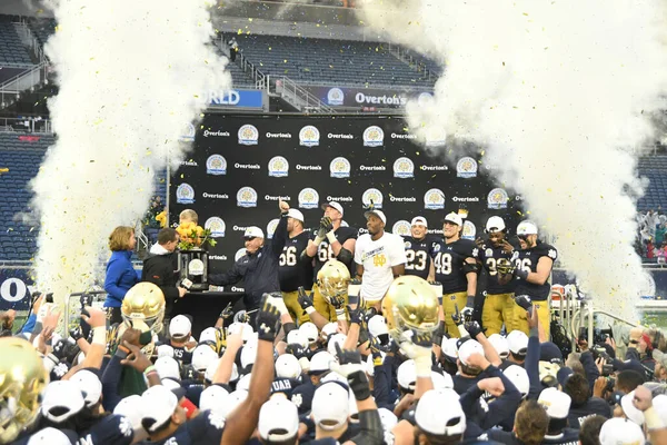 Notre Dame Tvář Lsu Během Citrus Bowl Stadionu Camping World — Stock fotografie