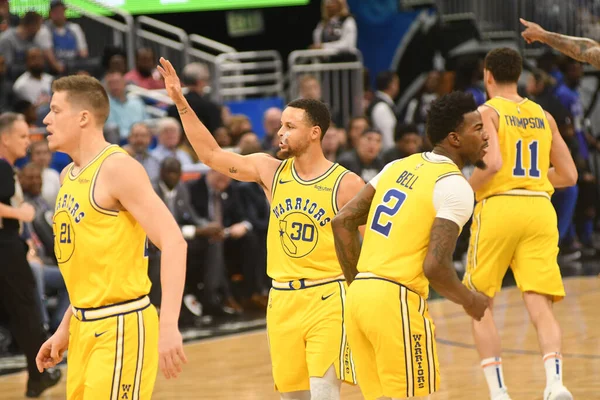 Orlando Magic Gastheer Van Golden State Warriors Het Amway Center — Stockfoto