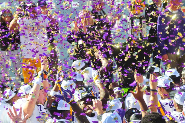 Lsu Enfrentará Louisville Durante 71St Citrus Bowl Camping World Stadium —  Fotos de Stock