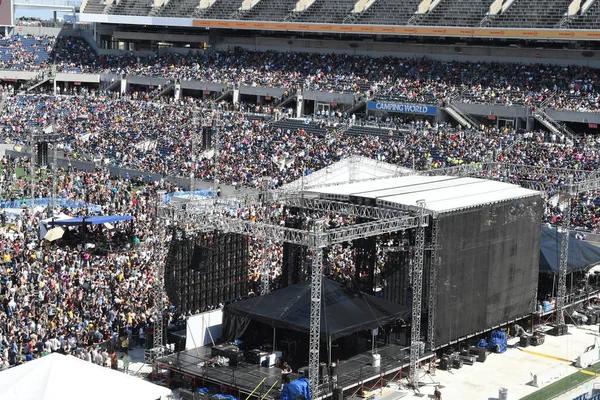 Send Christian Revival Camping World Stadium Orlando Florida Febrero 2019 — Foto de Stock