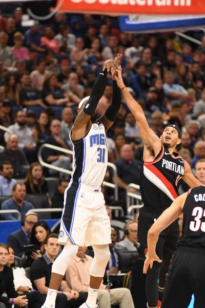 Orlando Magic 25 Ekim 2018 'de Orlando Florida' daki Amway Center 'da Portland Trail Blazers' ı sunar.. 