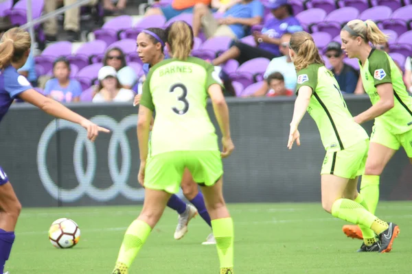 Orlando Pride 21 Temmuz 2018 'de Orlando Florida' daki Exploria Stadyumu 'nda Seattle Reign FC' ye ev sahipliği yapmaktadır. Fotoğraf: Marty Jean-Louis