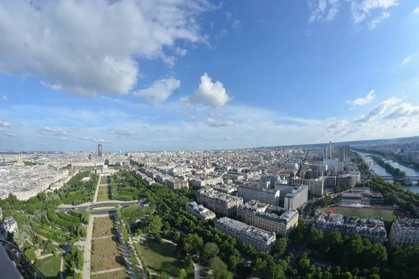 2017年5月30日 法国巴黎的美丽之城 — 图库照片