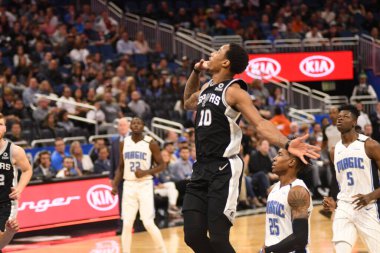 Orlando Magic, 19 Aralık 2018 tarihinde Orlando Florida 'daki Amway Center' da San Antonio Spurs 'a ev sahipliği yapmaktadır.. 