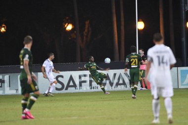 Los Angeles Galaksisi, 14 Temmuz 2020 'de Orlando Florida ABD' deki ESPN Vahşi Spor Dünyası 'nda düzenlenen MLS Sırt Turnuvası sırasında Portland Timbers ile karşı karşıya geldi..