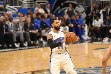 Orlando Magic, 19 Aralık 2018 tarihinde Orlando Florida 'daki Amway Center' da San Antonio Spurs 'a ev sahipliği yapmaktadır.