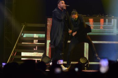 Baba Yankee ve Don Omar 7 Ağustos 2016 'da Orlando Florida' daki Amway Center 'da konser verdiler..  