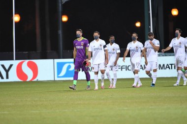 Los Angeles Galaksisi, 14 Temmuz 2020 'de Orlando Florida ABD' deki ESPN Vahşi Spor Dünyası 'nda düzenlenen MLS Sırt Turnuvası sırasında Portland Timbers ile karşı karşıya geldi. 