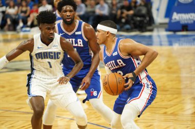 Orlando Magic 27 Aralık 2019 Cuma günü Orlando, Florida 'daki Amway Arena' da Philadelphia 76ers 'a ev sahipliği yapıyor..