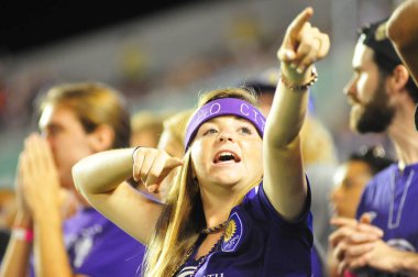 Orlando City SC, 8 Mayıs 2015 'te Florida' daki Kamp Dünyası Stadyumu 'nda Los Angeles Galaksisi' ne ev sahipliği yaptı.. 