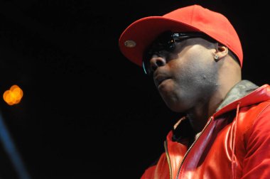 R & B Şarkıcıları Keith Sweat, Jagged Edge, Dru Hill ve Sisqo 15 Kasım 2014 'te Orlando Florida' daki CFE Arena 'da sahne aldılar..  