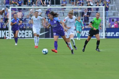 Orlando Pride 14 Nisan 2019 'da Orlando City Stadyumu' nda Portand Thorns 'a ev sahipliği yapıyor.