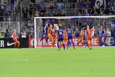 Orlando Pride 28 Haziran 2018 'de Orlando City Stadyumu' nda Houston Dash 'e ev sahipliği yaptı..  