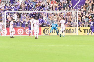 Orlando City, 31 Mart 2018 'de Orlando Florida' daki Exploria Stadyumu 'nda New York Red Bulls' a ev sahipliği yaptı..  