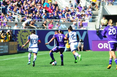 Orlando City SC, 6 Mart 2016 tarihinde Orlando Florida 'daki Citrus Bowl' da Real Salt Lake 'e ev sahipliği yaptı..